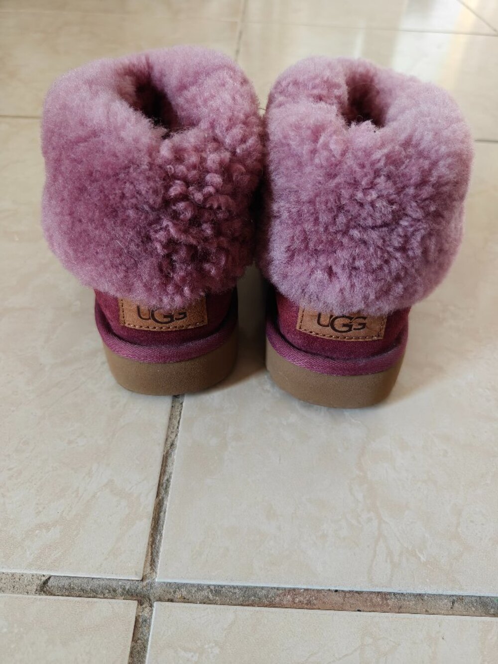 Mini Fluff Boots - Picture 3 of 8